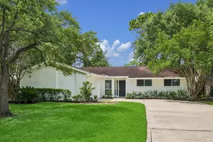 9319 Meadowcroft Dr, Houston, TX 77063 - Photo 1
