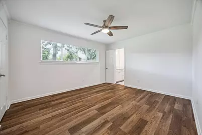 9319 Meadowcroft Drive, Houston, TX 77063 - Photo 13