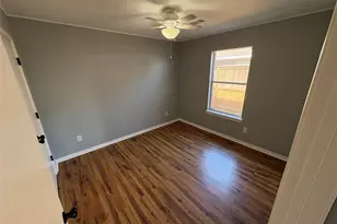 3003 30th St N, Texas City, TX 77590 - Photo 21