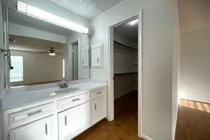 15714 Echo Hill Dr, Houston, TX 77059 - Photo 31