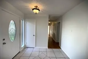 15714 Echo Hill Dr, Houston, TX 77059 - Photo 11