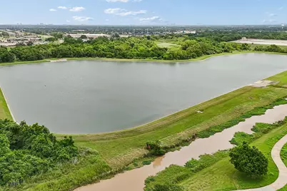 66 Zenith Lane, Sugar Land, TX 77498 - Photo 25