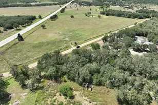 4810 Burke Rd, Flatonia, TX 78941 - Photo 1