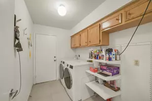 12219 Burgoyne Dr, Houston, TX 77077 - Photo 21