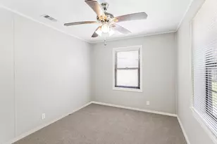 1202 13th St N, Texas City, TX 77590 - Photo 15