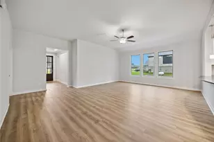 13336 Wichita Fall Trl Rd, Conroe, TX 77303 - Photo 5