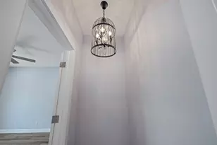 2023 Ave O 1/2, Galveston, TX 77550 - Photo 25