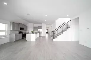 8710 Morning Glow Dr, Missouri City, TX 77459 - Photo 5