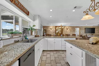 1583 County Road 291, Bay City, TX 77414 - Photo 19