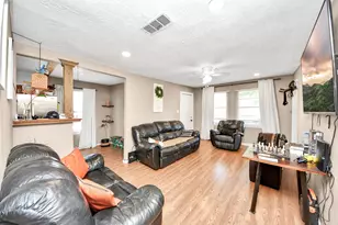 1806 Miami Rd, Pasadena, TX 77502 - Photo 13