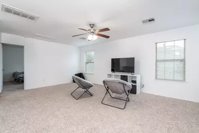 18918 Cove Pointe Dr, Cypress, TX 77433 - Photo 33