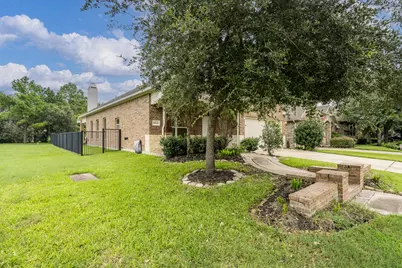 18918 Cove Pointe Dr, Cypress, TX 77433 - Photo 5
