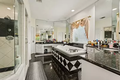 5 Camden Ct, Sugar Land, TX 77479 - Photo 31