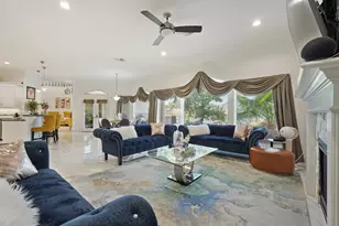 5 Camden Ct, Sugar Land, TX 77479 - Photo 9