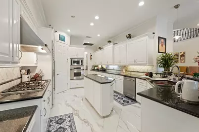 5 Camden Ct, Sugar Land, TX 77479 - Photo 13