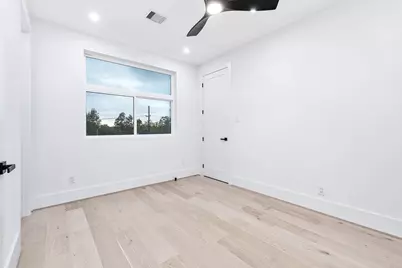 313 N Nagle Street, Houston, TX 77003 - Photo 31