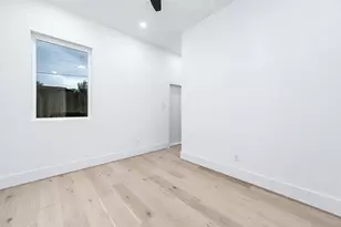 313 N Nagle St, Houston, TX 77003 - Photo 13