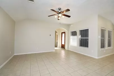 8231 Gran Villa Drive, Cypress, TX 77433 - Photo 5
