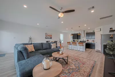 3113 Crown Gate Dr Drive, Houston, TX 77047 - Photo 5