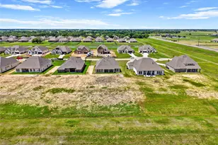 6611 Allens Lndg, Needville, TX 77461 - Photo 31