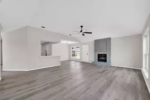 2306 Whitman Way Dr, Friendswood, TX 77546 - Photo 5