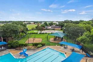 15239 Corona Del Mar Dr, Houston, TX 77083 - Photo 15