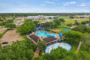 15239 Corona Del Mar Dr, Houston, TX 77083 - Photo 9
