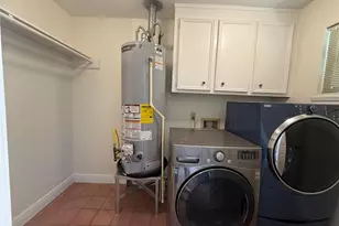 7818 King Arthur Ct, Spring, TX 77379 - Photo 9