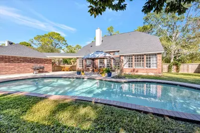 4110 Lake Falls Court, Houston, TX 77059 - Photo 41