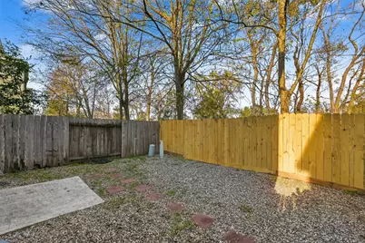 16526 Pentonshire Lane, Houston, TX 77090 - Photo 17