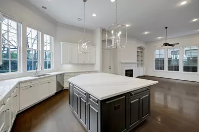 7505 Awty School Lane, Houston, TX 77055 - Photo 7