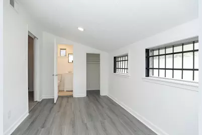 207 Cosmos Street, Houston, TX 77009 - Photo 19