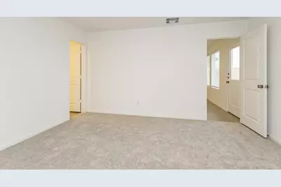 10813 Bird Of Paradise Lane, Houston, TX 77016 - Photo 9