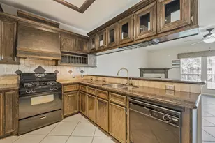 22519 Spring Crossing Dr, Spring, TX 77373 - Photo 13