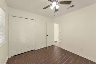 18147 Dinner Creek Dr, Katy, TX 77449 - Photo 17