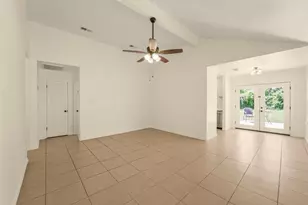 18147 Dinner Creek Dr, Katy, TX 77449 - Photo 7
