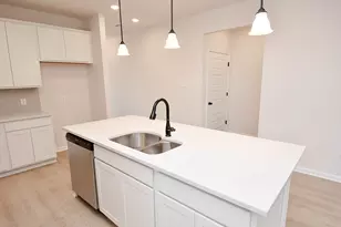 8302 Red Shiner Wy, Fulshear, TX 77441 - Photo 11