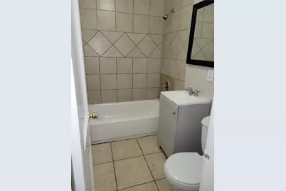 7209 Kassarine Pass, Houston, TX 77033 - Photo 11