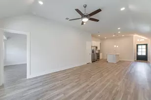 10626 Whitejacket Dr, Conroe, TX 77385 - Photo 9