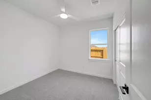 583 Day Sta Dr, Dayton, TX 77535 - Photo 17