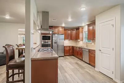 1208 Broadmoor Drive, Bryan, TX 77802 - Photo 9