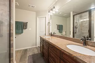 1208 Broadmoor Dr, Bryan, TX 77802 - Photo 13