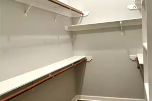 13703 Midfield Glen Ct, Houston, TX 77059 - Photo 11