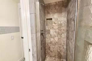 4004 Montrose Blvd, Houston, TX 77006 - Photo 13