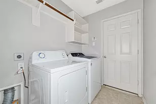 12943 Palm Leaf Ct, Houston, TX 77044 - Photo 13