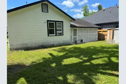1614 W Sidnor Street, Alvin, TX 77511 - Photo 11
