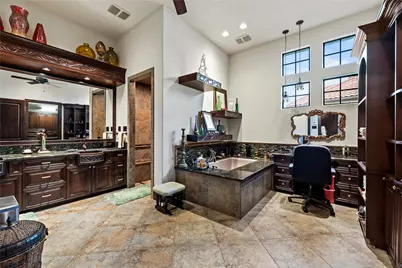 7715 Firethorne Creek Court, Spring, TX 77389 - Photo 5