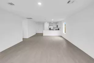 16106 Hatton Dr, Conroe, TX 77303 - Photo 3