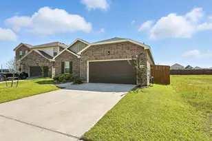 5830 Capri Frst Dr, Katy, TX 77493 - Photo 3