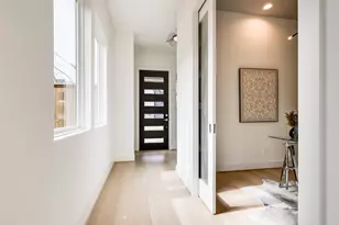 902 E 25th St, Houston, TX 77009 - Photo 5